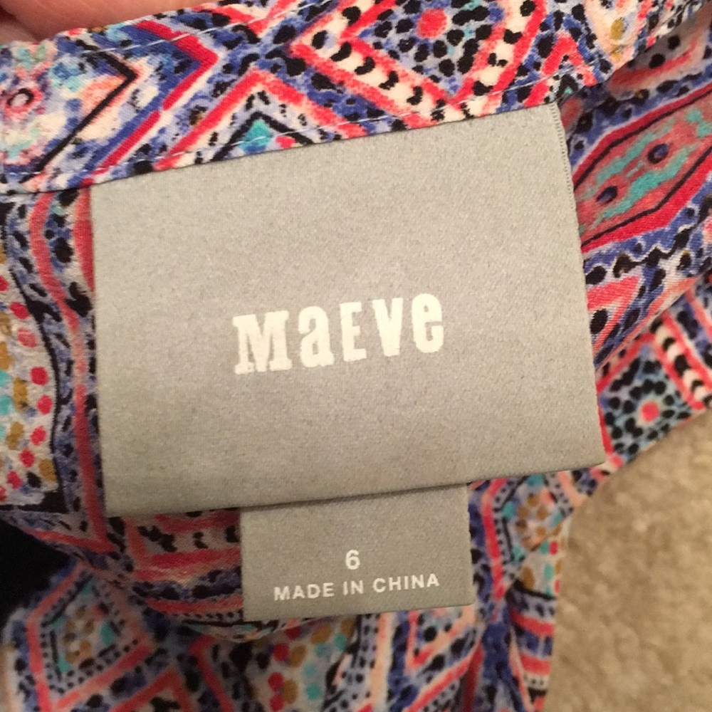 Silk blouse from Anthropologie - Picture 3 of 4